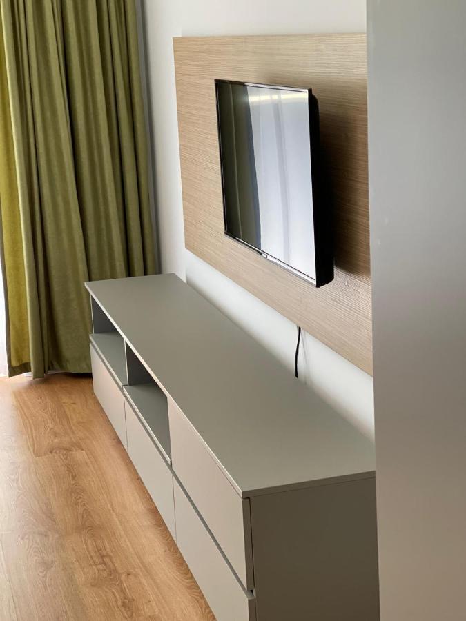 Silence Apartment 2 Орадя Экстерьер фото